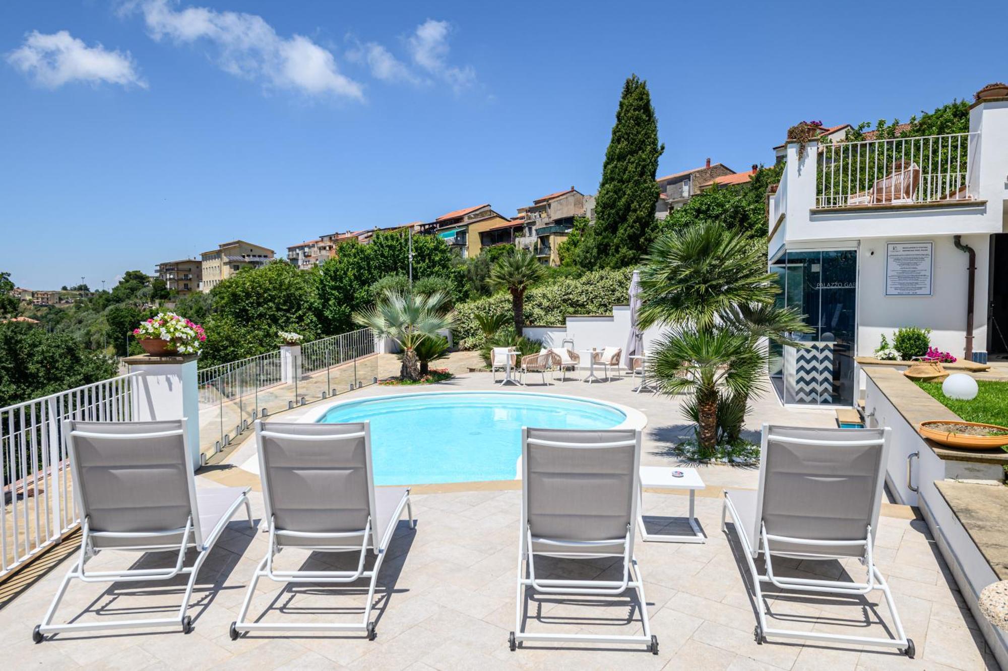 Palazzo Gargano Hotel Prignano Cilento Exterior photo
